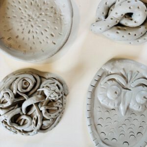 Kompetenzbereich: „Plastizieren und Montieren“ Grundschule